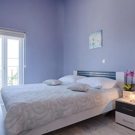 Holiday home Luxurioese Mit Pool- Grossem Mediterranen Garten Und Kinderspielplatz- By Interhome Vrh (Krk)