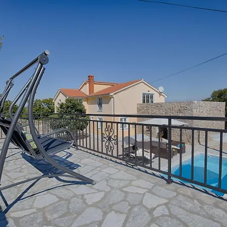 Luxurioese Mit Pool- Grossem Mediterranen Garten Und Kinderspielplatz- By Interhome