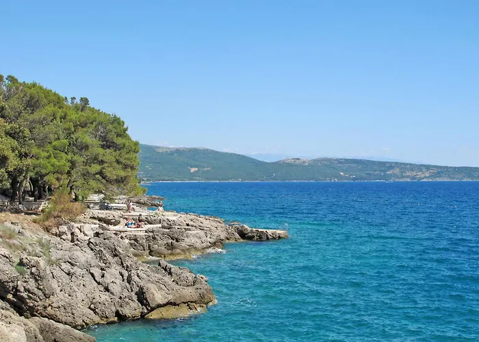 Hébergement de vacances Luxurioese Mit Pool- Grossem Mediterranen Garten Und Kinderspielplatz- By Interhome *