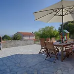 Semesterbostad Luxurioese Mit Pool- Grossem Mediterranen Garten Und Kinderspielplatz- By Interhome *