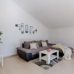Luxurioese Mit Pool- Grossem Mediterranen Garten Und Kinderspielplatz- By Interhome Semesterbostad