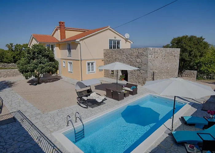 Feriehus Luxurioese Mit Pool- Grossem Mediterranen Garten Und Kinderspielplatz- By Interhome