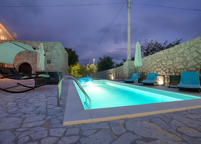 Luxurioese Mit Pool- Grossem Mediterranen Garten Und Kinderspielplatz- By Interhome